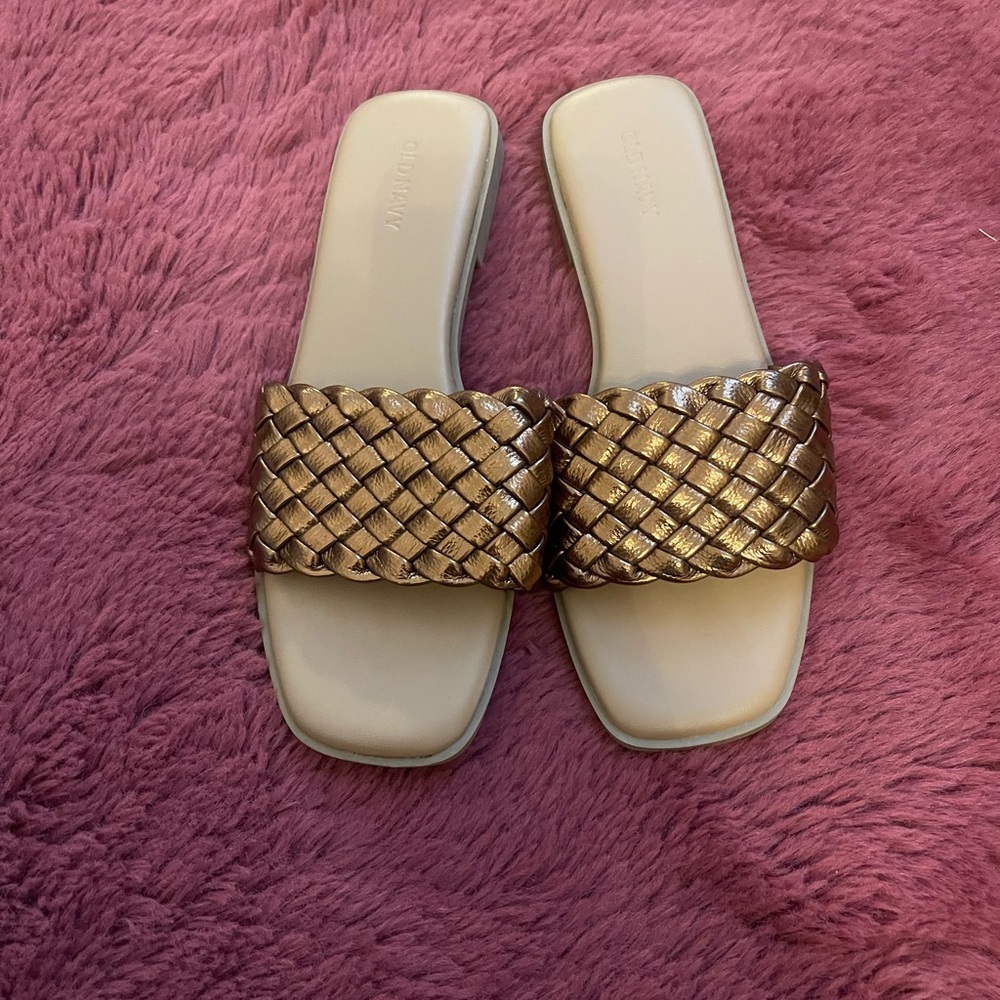 Women’s bronze braided slides